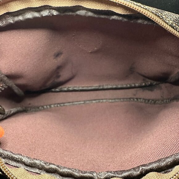 Yves Saint Laurent Giraffe Print Leather Clutch - EUC - Picture 6 of 6